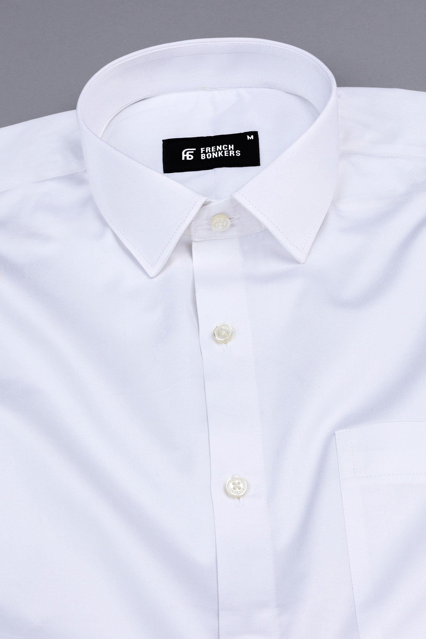 Curd white cotton satin shirt